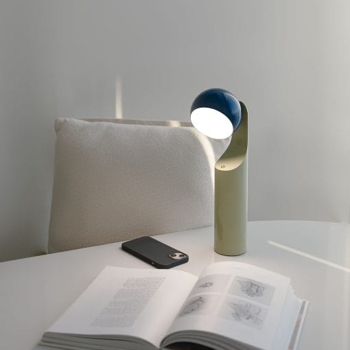 Mono Portable Reading Light - Image 4